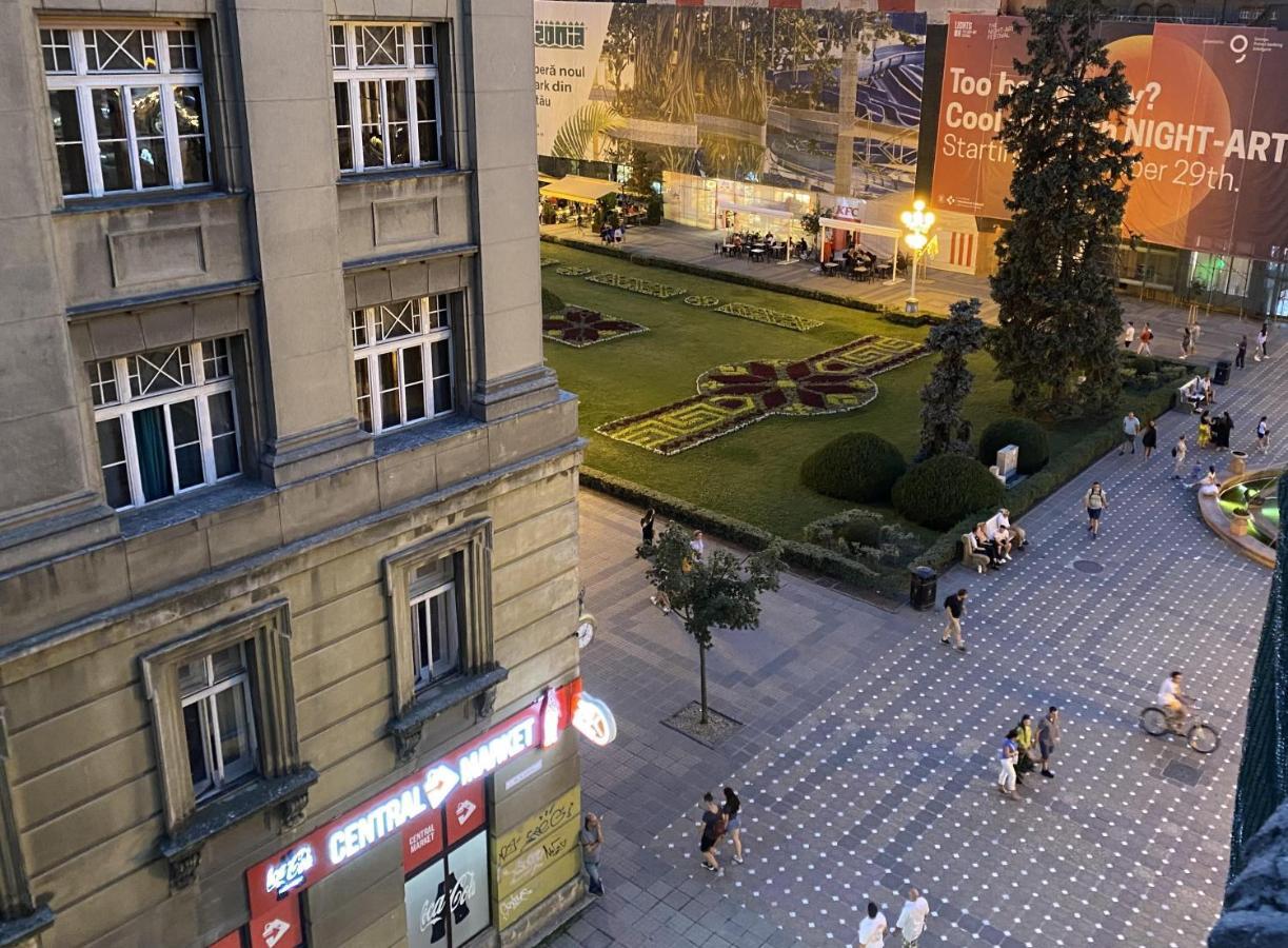 Appartamento Apartament Piata Victoriei Timisoara Esterno foto